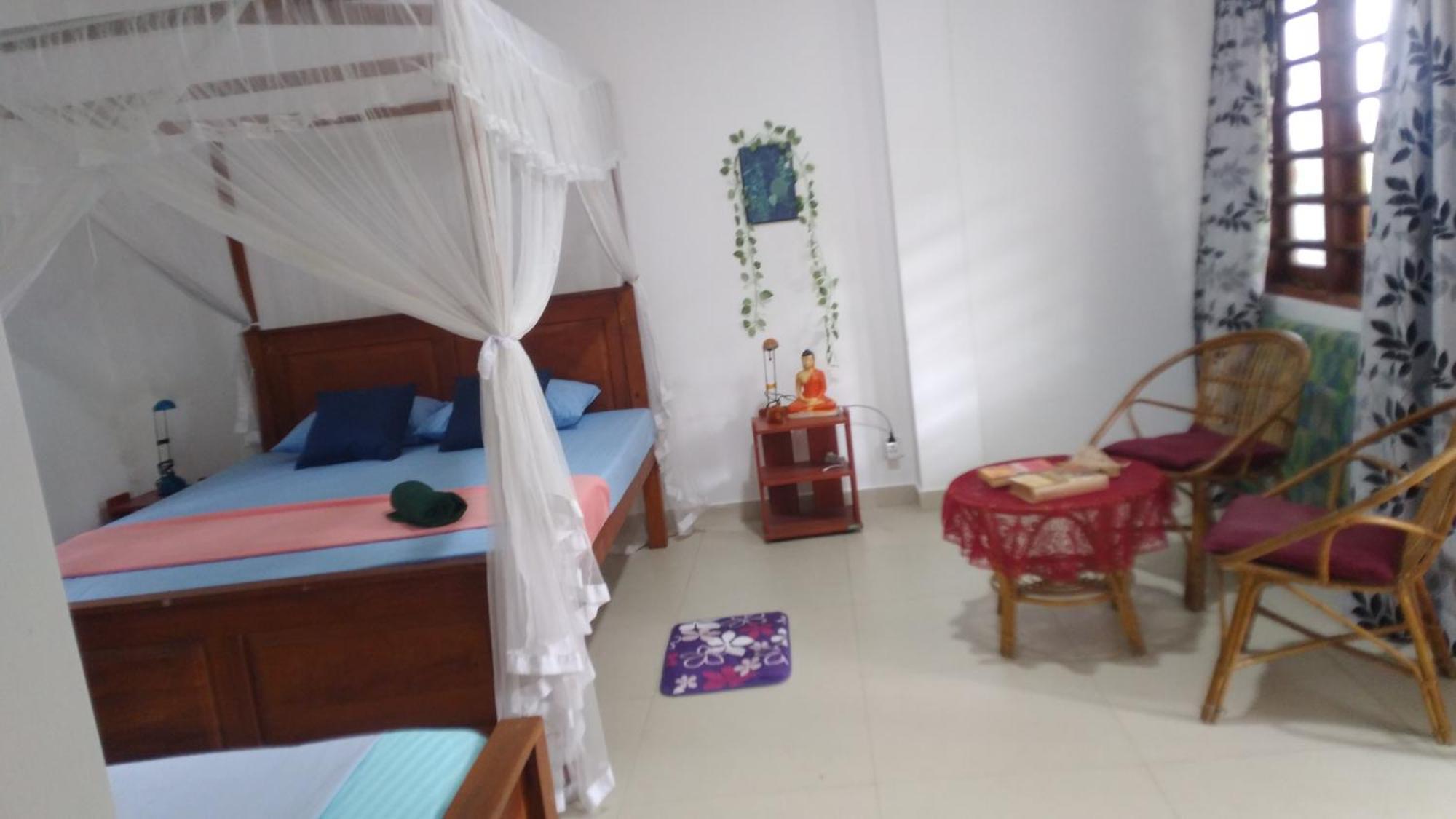 The Swiss Lankan Ahangama Zimmer foto