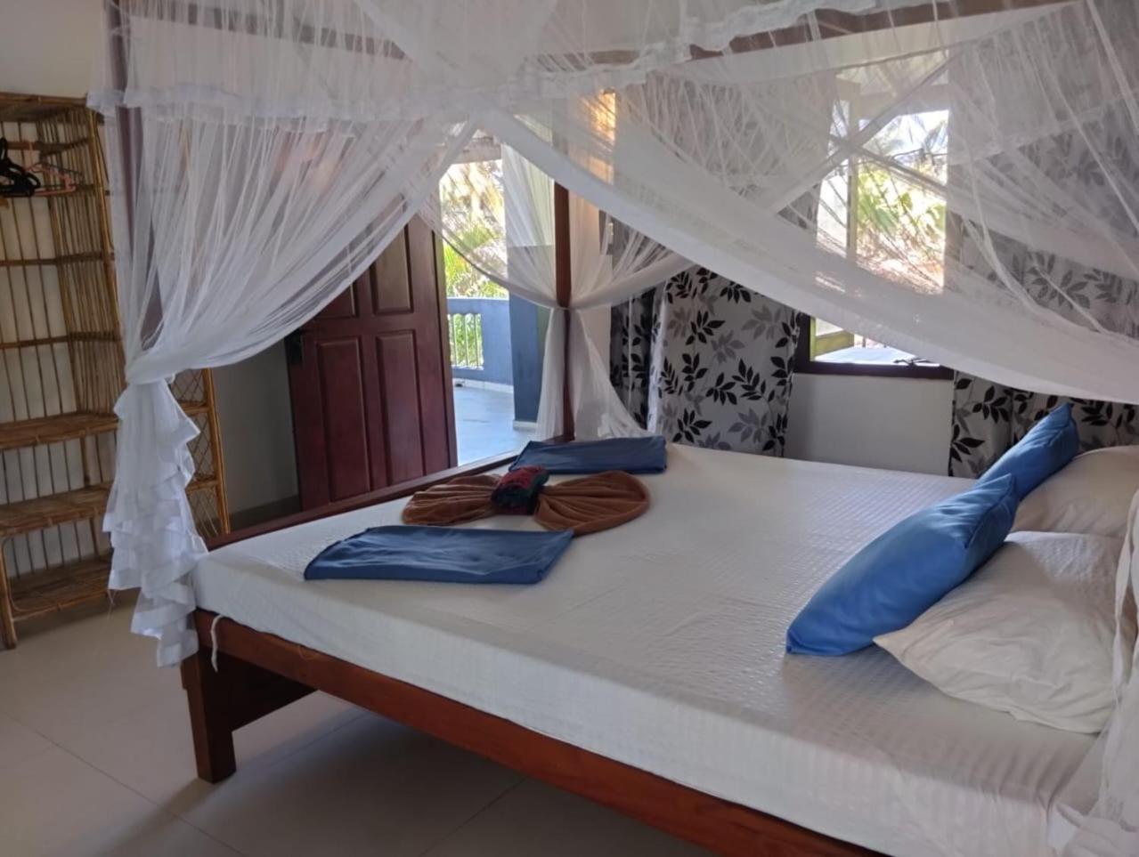 The Swiss Lankan Ahangama Zimmer foto